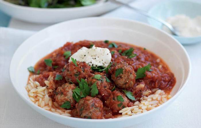 Creamy Baked Orzo with Meatballs