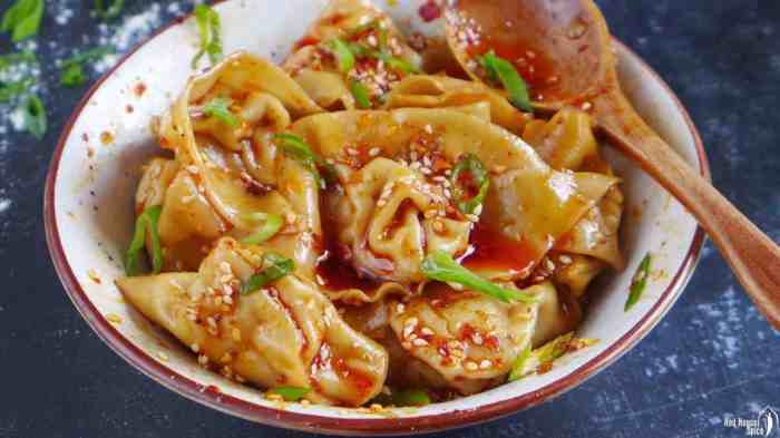 Chicken Wontons in Spicy Chili Sauce terbaru