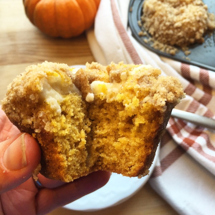 pumpkin streusel cheese topping